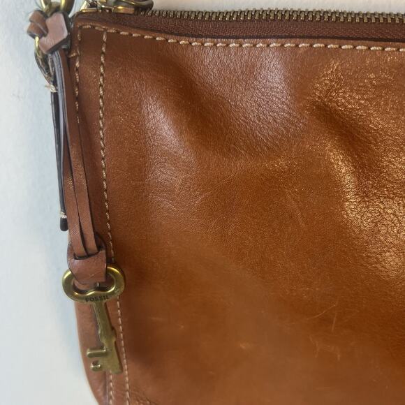 FOSSIL Women's Emma East West Leather Crossbody Cross Body Bag Baguette 10”x8” - Picture 4 of 14